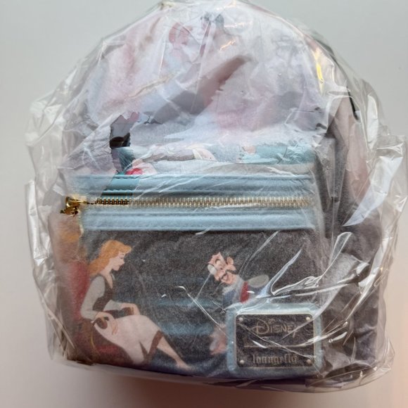 Loungefly Disney Cinderella Princess Scene Mini Backpack - Picture 3 of 6